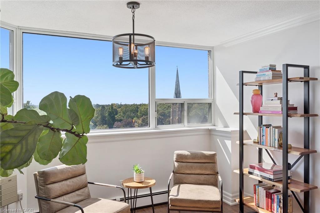 903-55 Yarmouth Street Unit: 903
