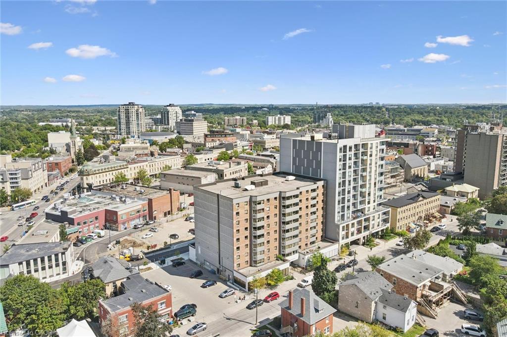903-55 Yarmouth Street Unit: 903