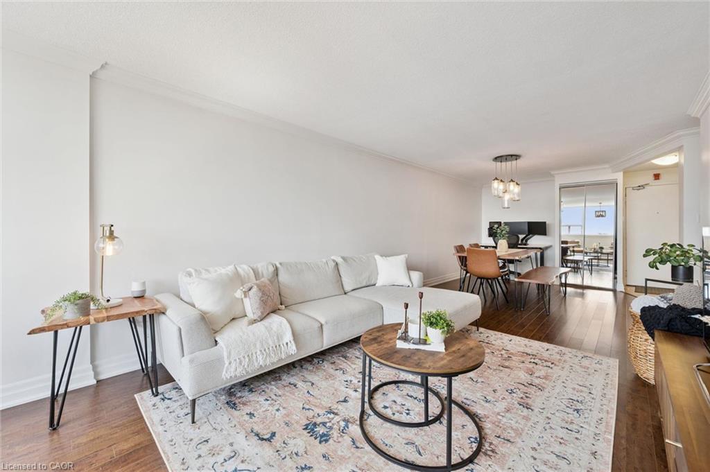 903-55 Yarmouth Street Unit: 903