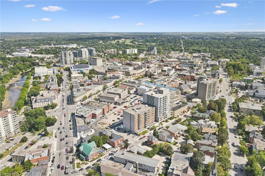 903-55 Yarmouth Street Unit: 903