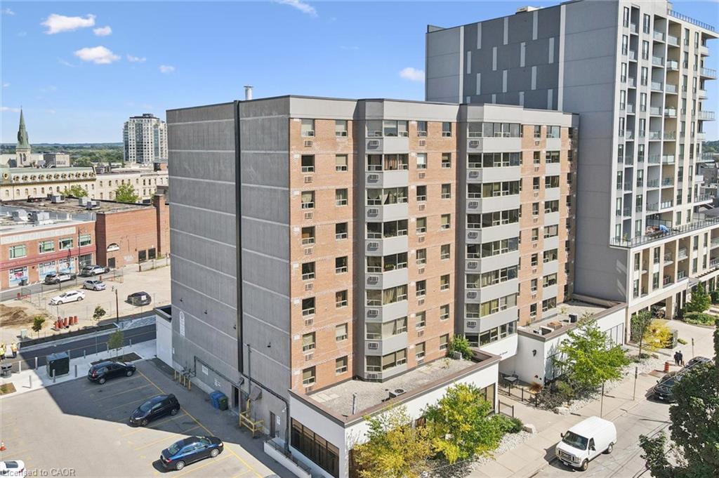 903-55 Yarmouth Street Unit: 903