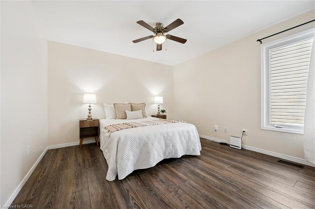 73 Waxwing Crescent