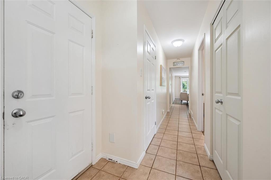 73 Waxwing Crescent