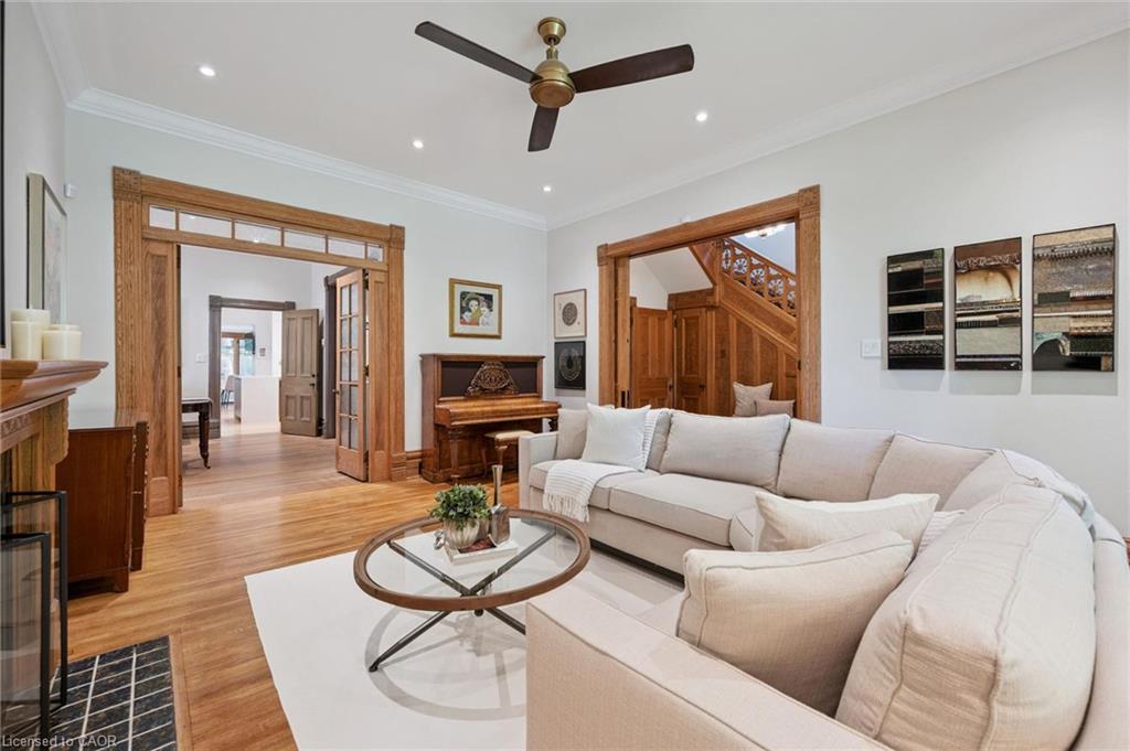 80 London Road W