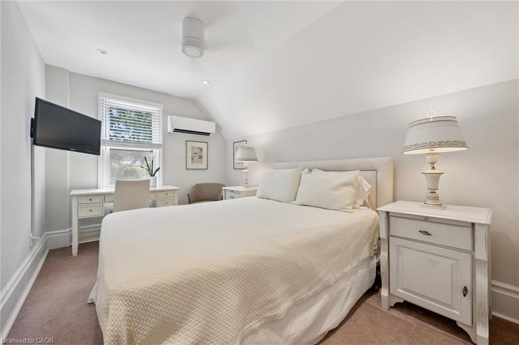 80 London Road W