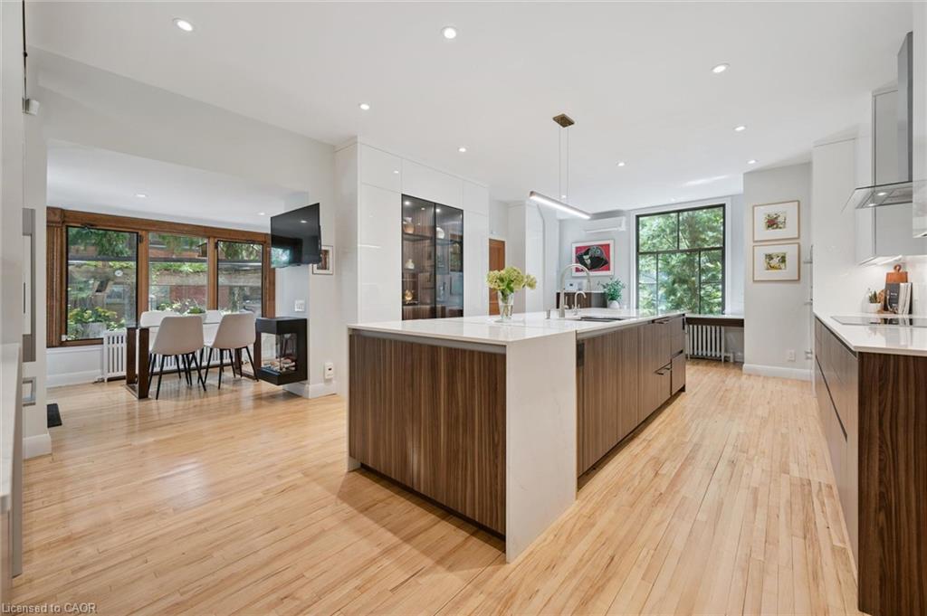 80 London Road W