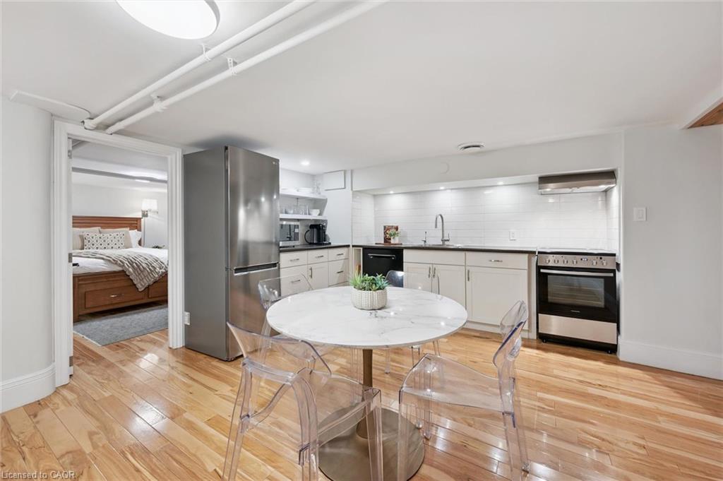 80 London Road W