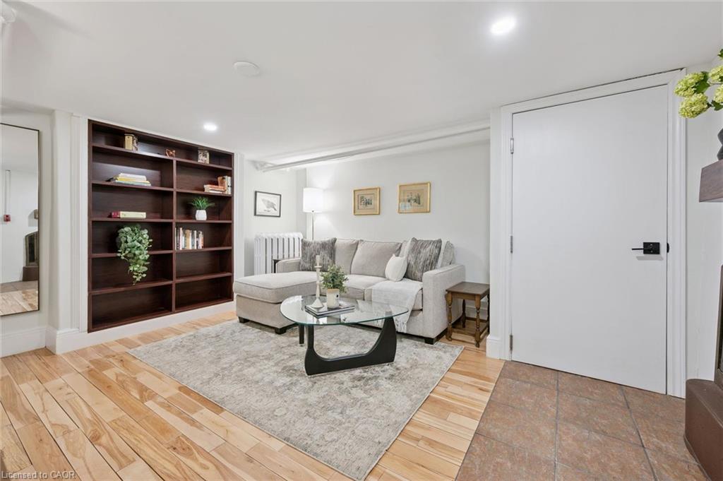 80 London Road W