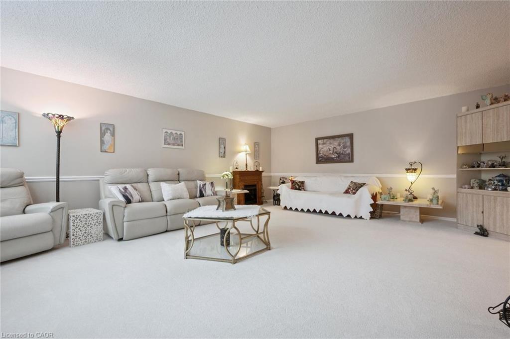 206-93 Westwood Road Unit: 206