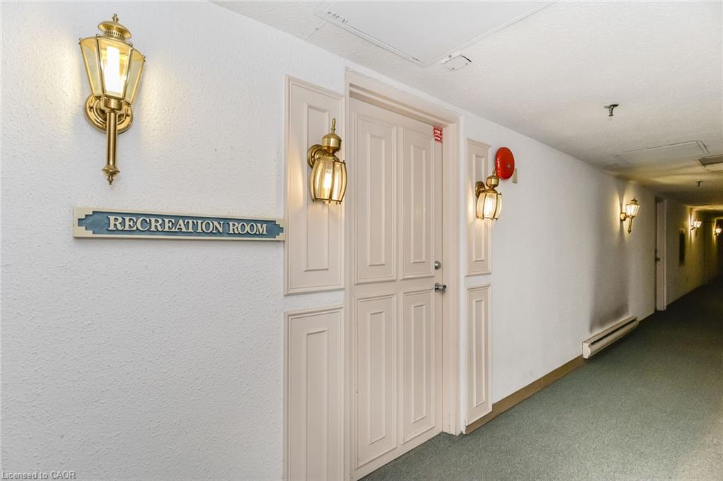 206-93 Westwood Road Unit: 206