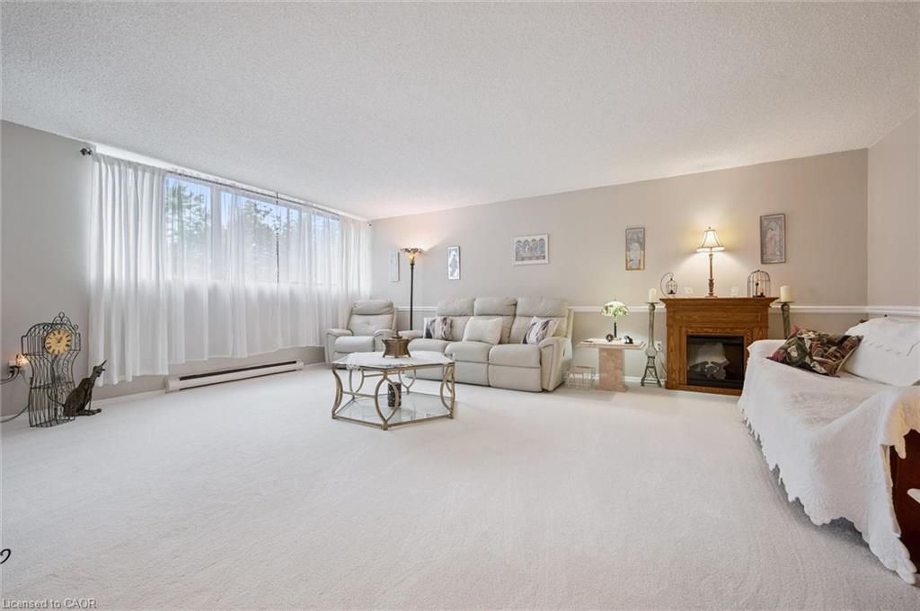 206-93 Westwood Road Unit: 206