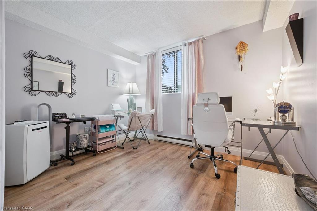 206-93 Westwood Road Unit: 206