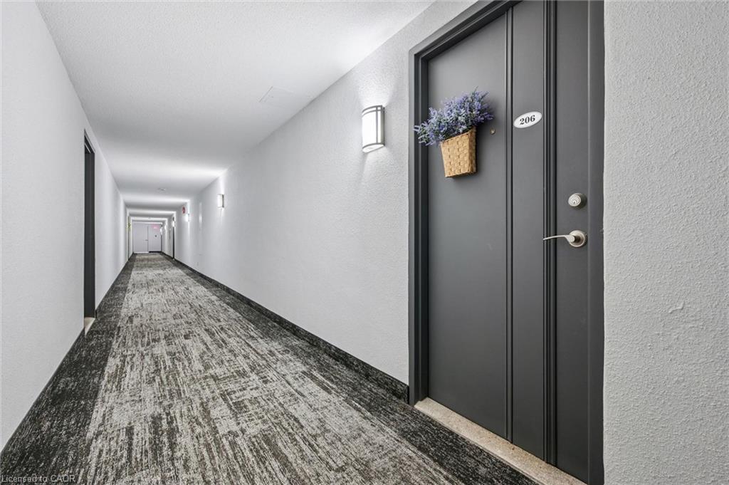 206-93 Westwood Road Unit: 206