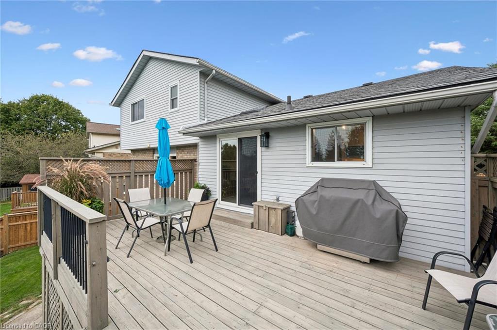32 Thornhill Drive