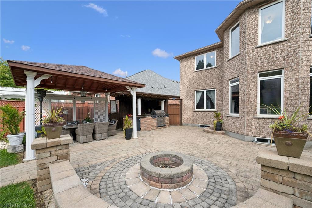 26 Frasson Drive
