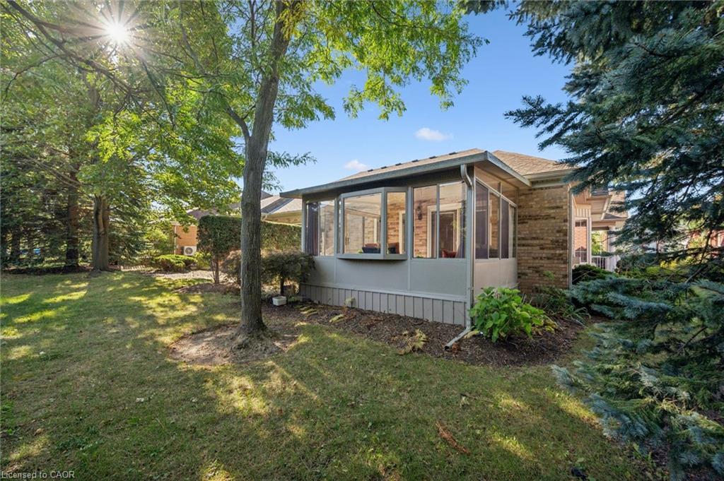 11 Honeysuckle Drive