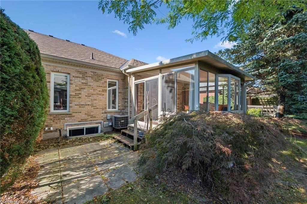 11 Honeysuckle Drive