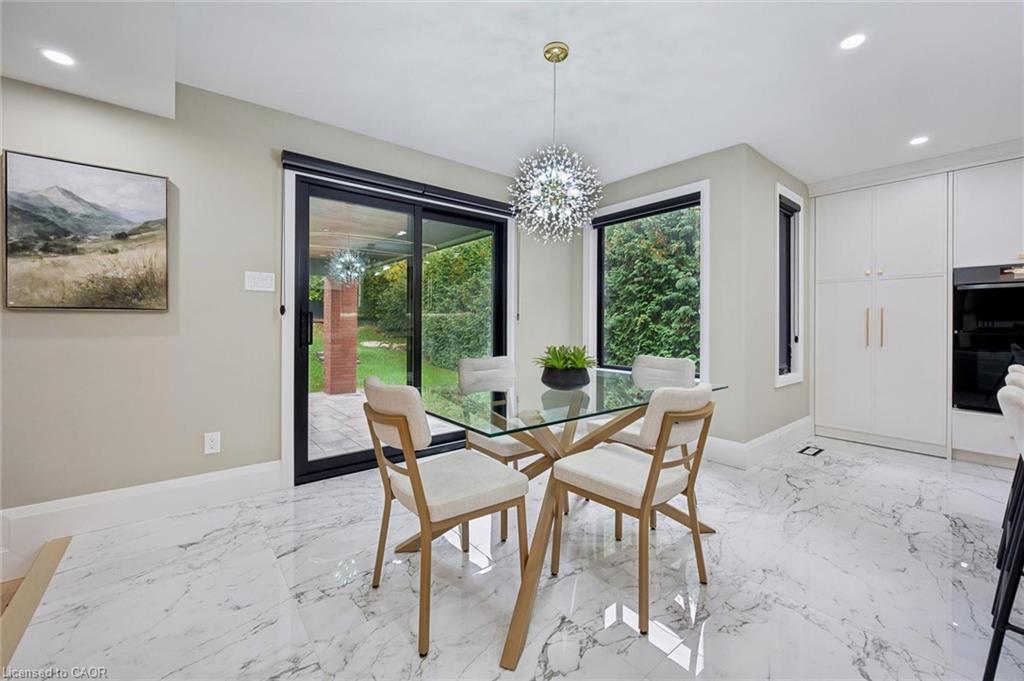 11 Bridlewood Drive