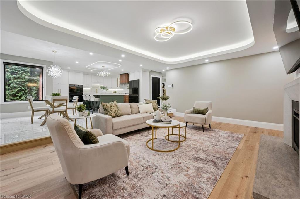 11 Bridlewood Drive