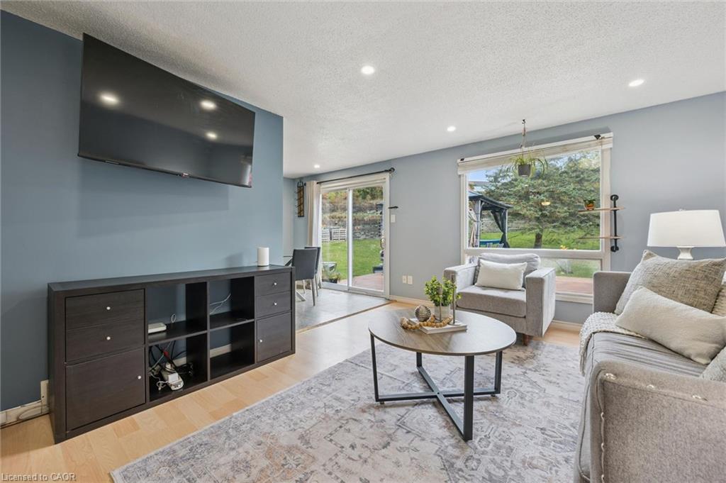 41 Grandridge Crescent