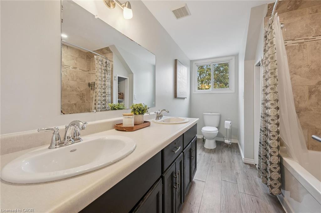 41 Grandridge Crescent