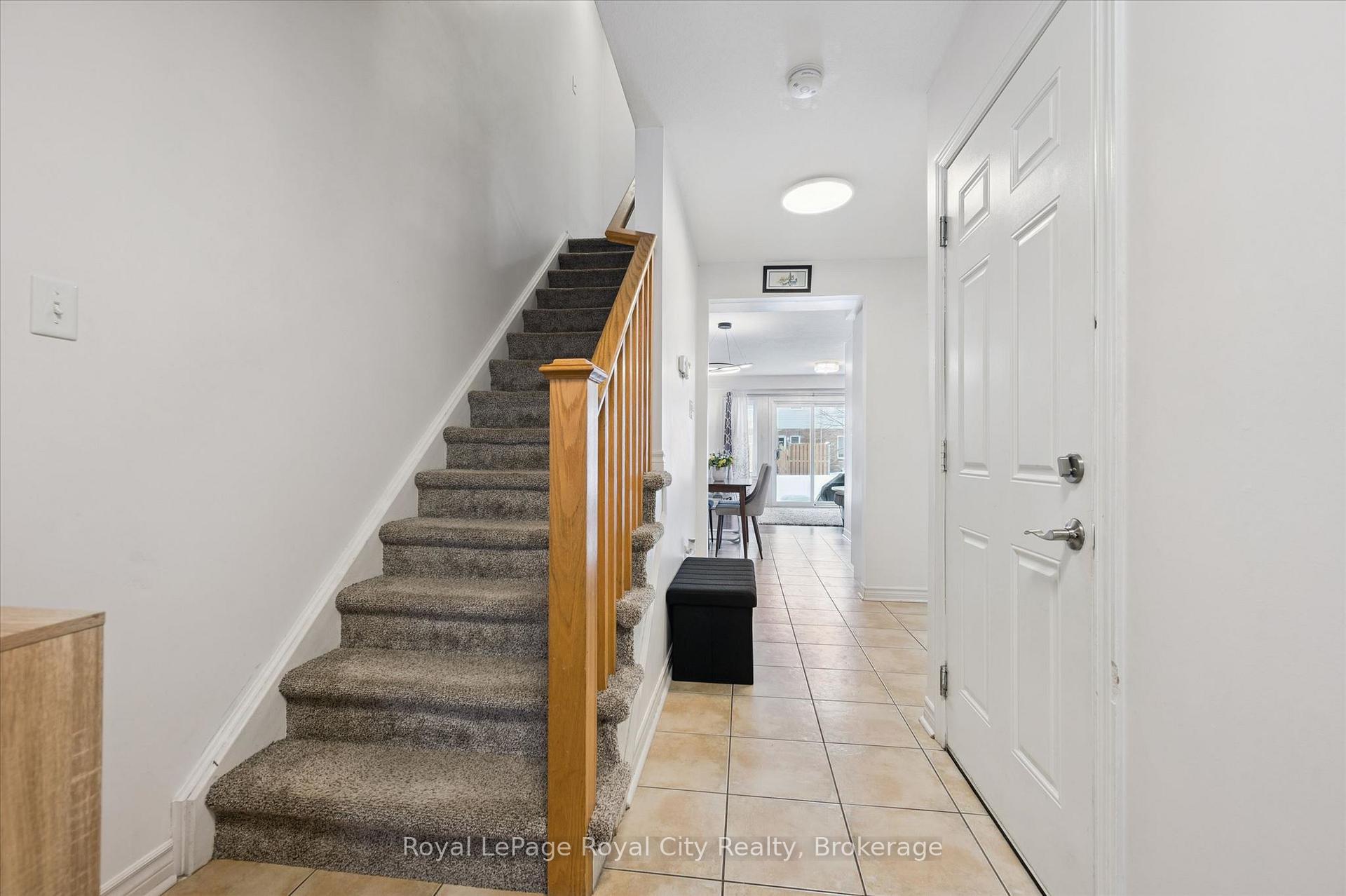 91 Lambeth Way