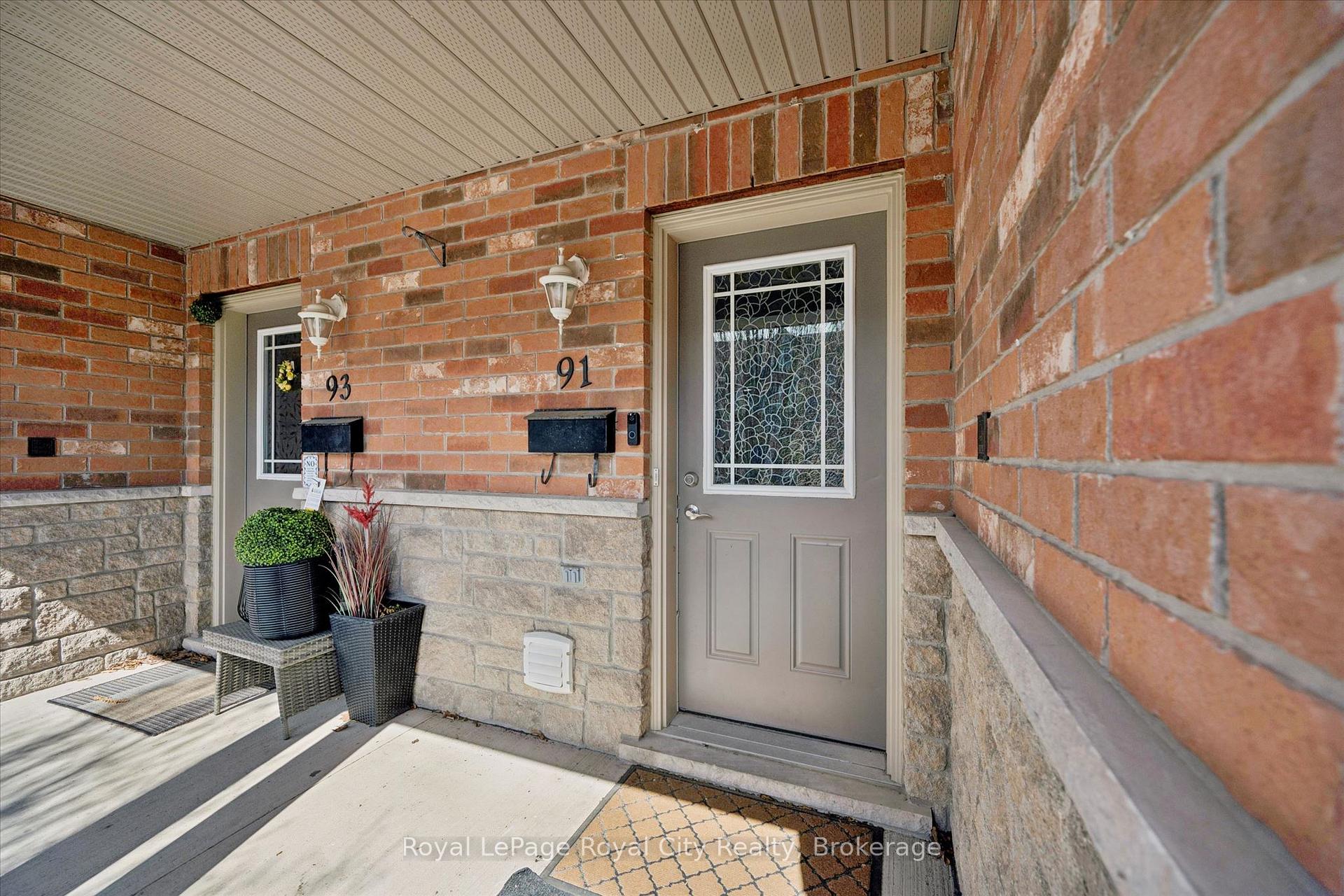 91 Lambeth Way