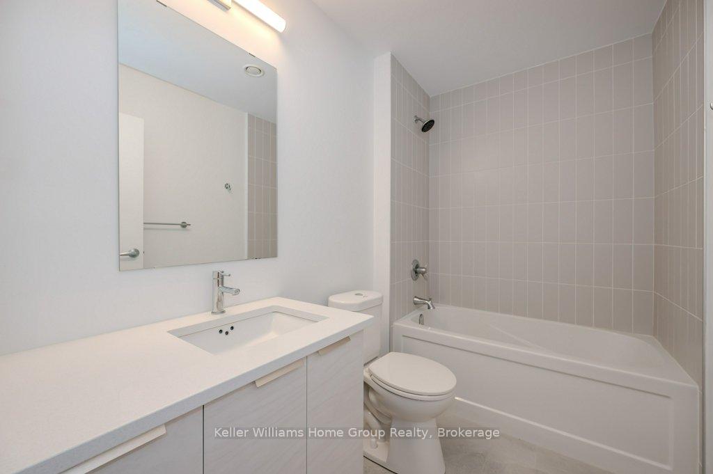 120 Huron Street 304