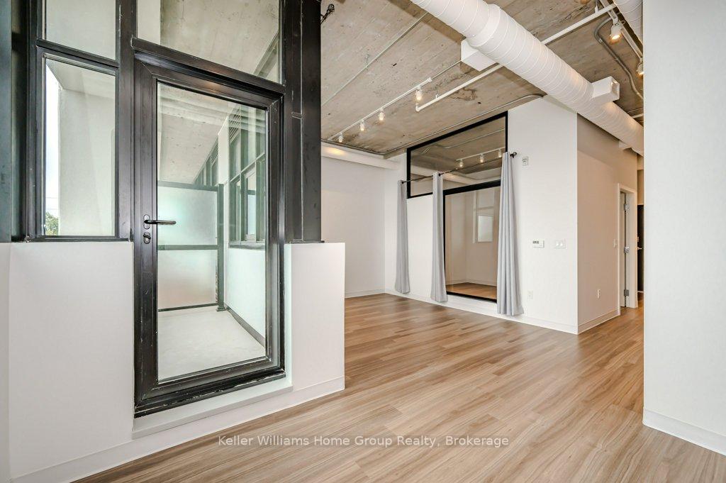 120 Huron Street 304