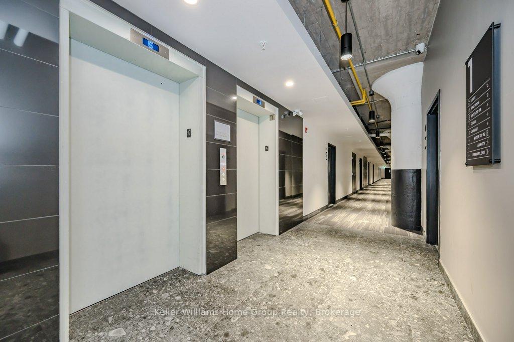 120 Huron Street 304