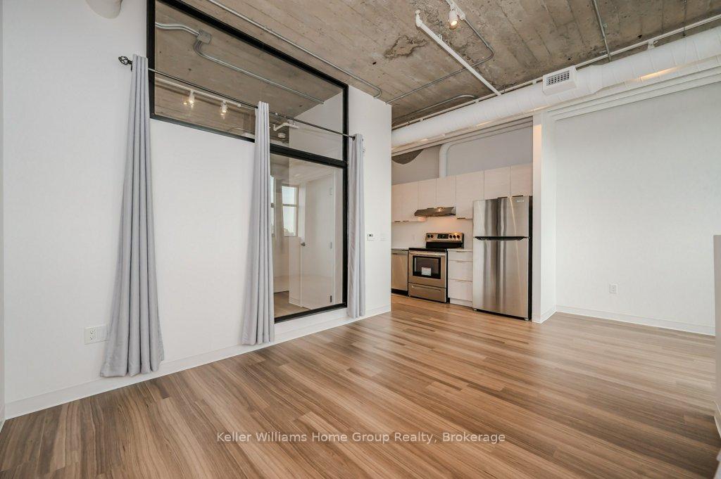 120 Huron Street 304
