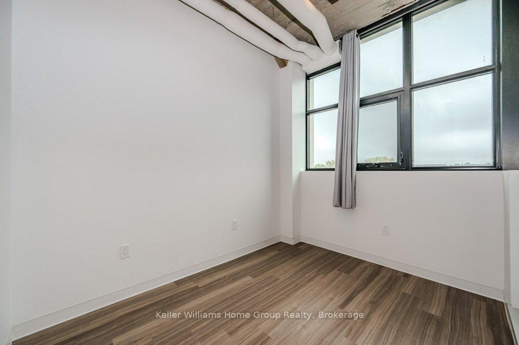 120 Huron Street 304