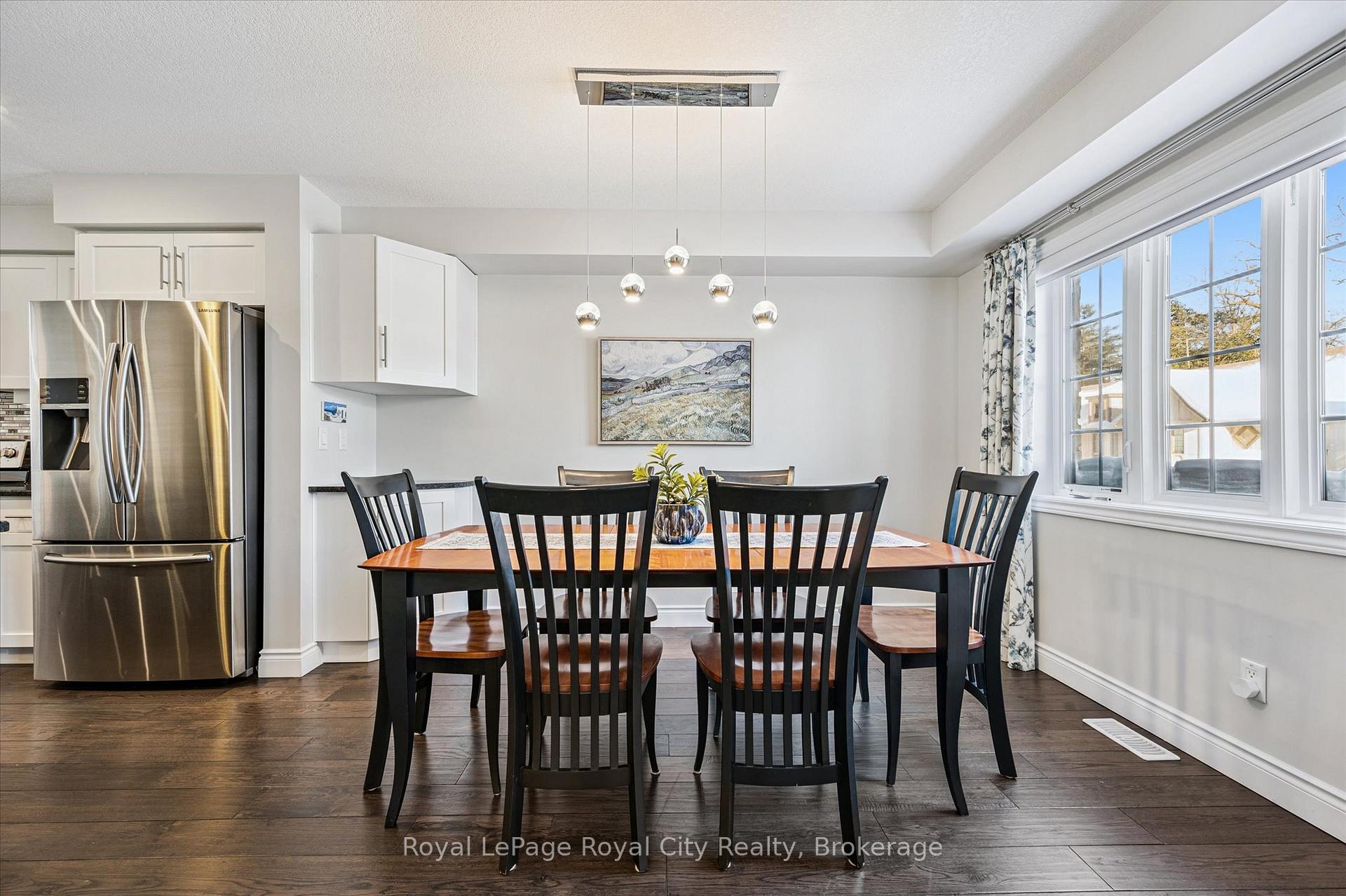 635 Saginaw Parkway 54