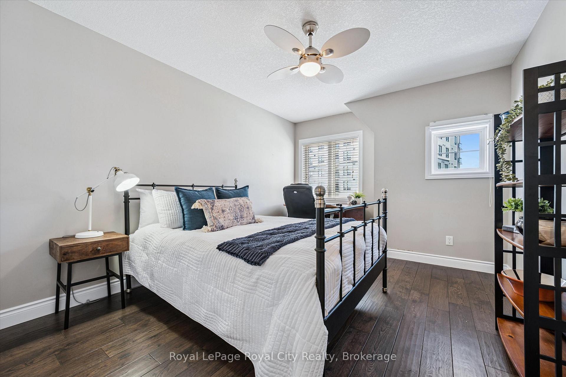 635 Saginaw Parkway 54
