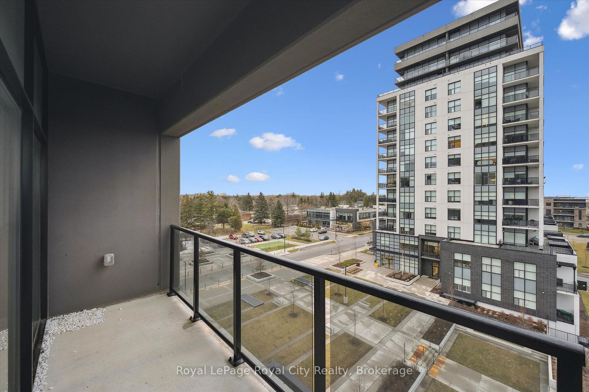 1880 Gordon Street 505