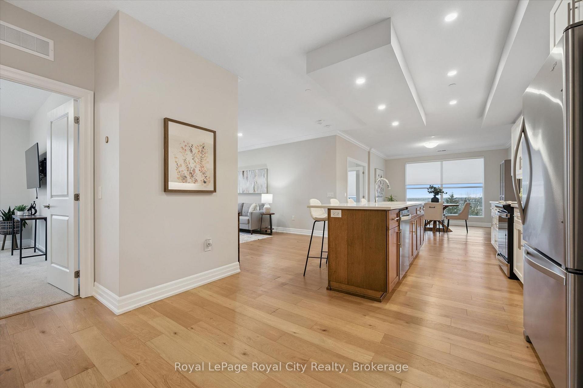 1880 Gordon Street 505