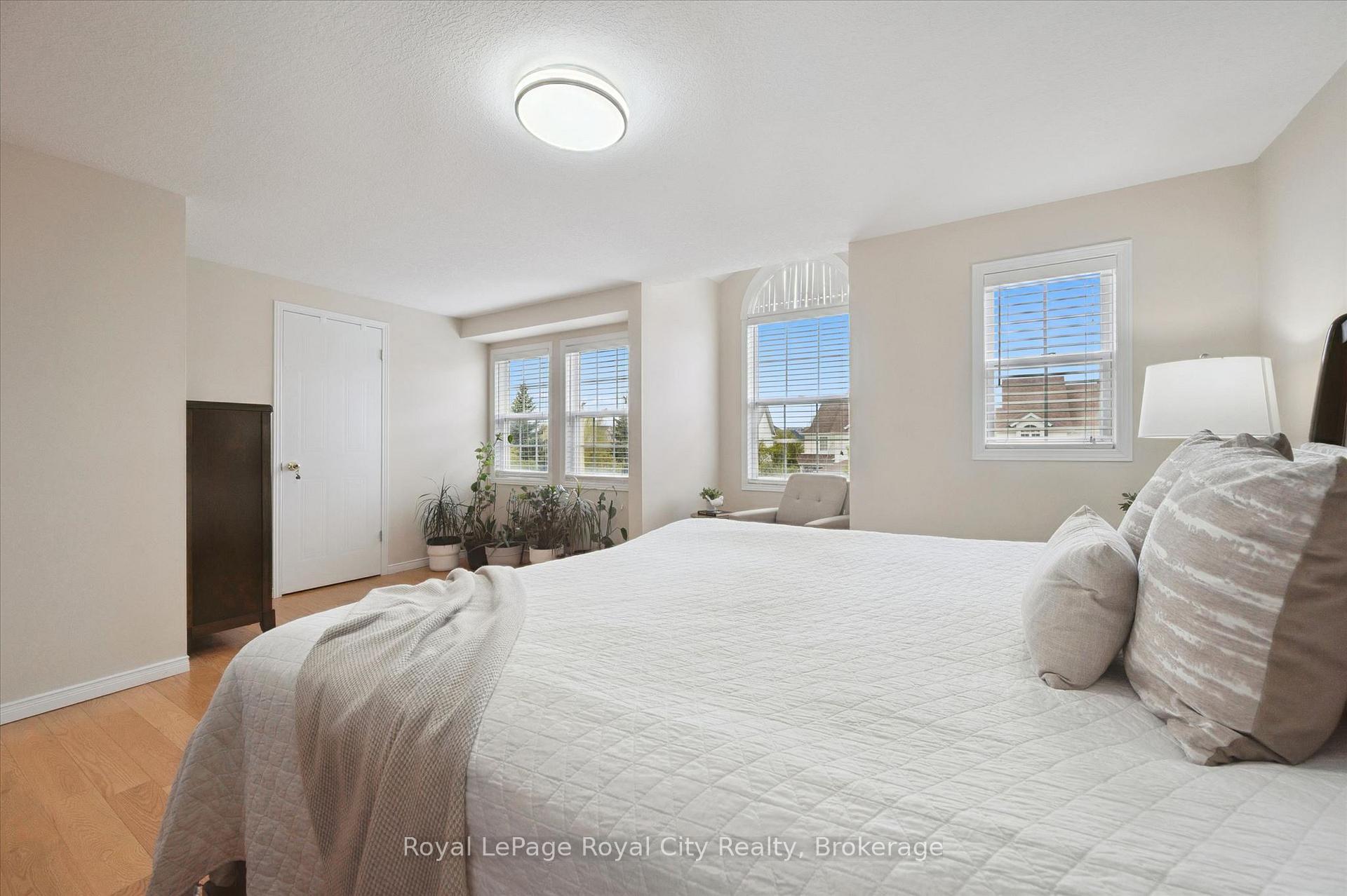 45 Darling Crescent