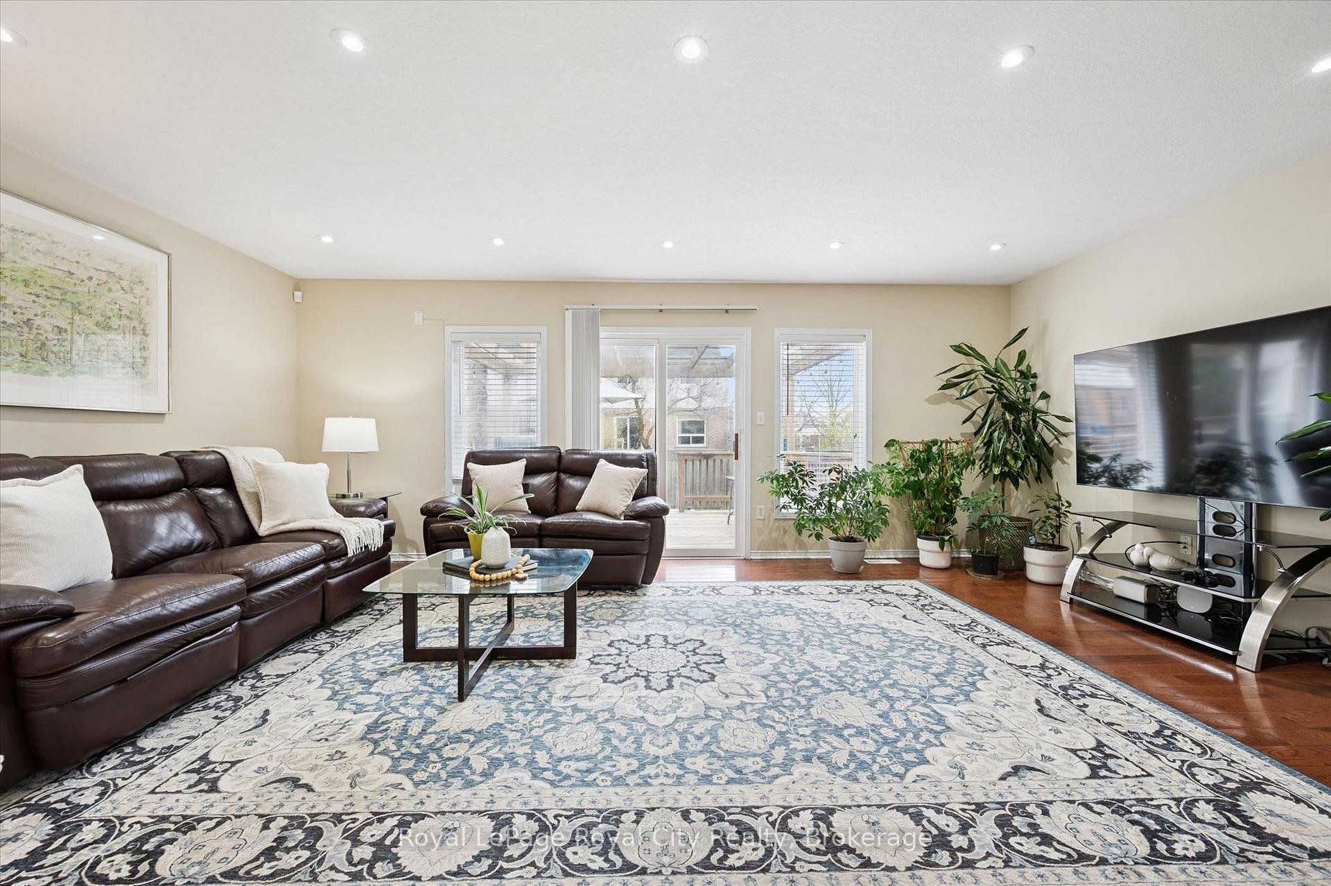 45 Darling Crescent