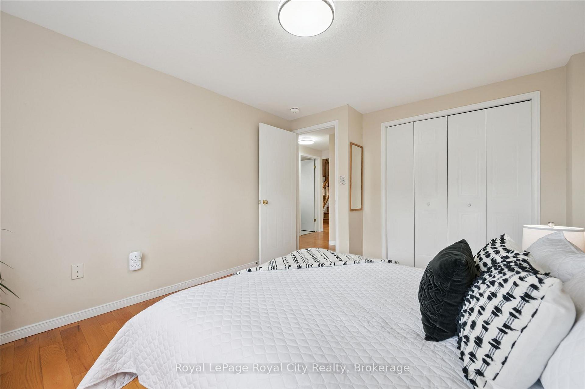 45 Darling Crescent