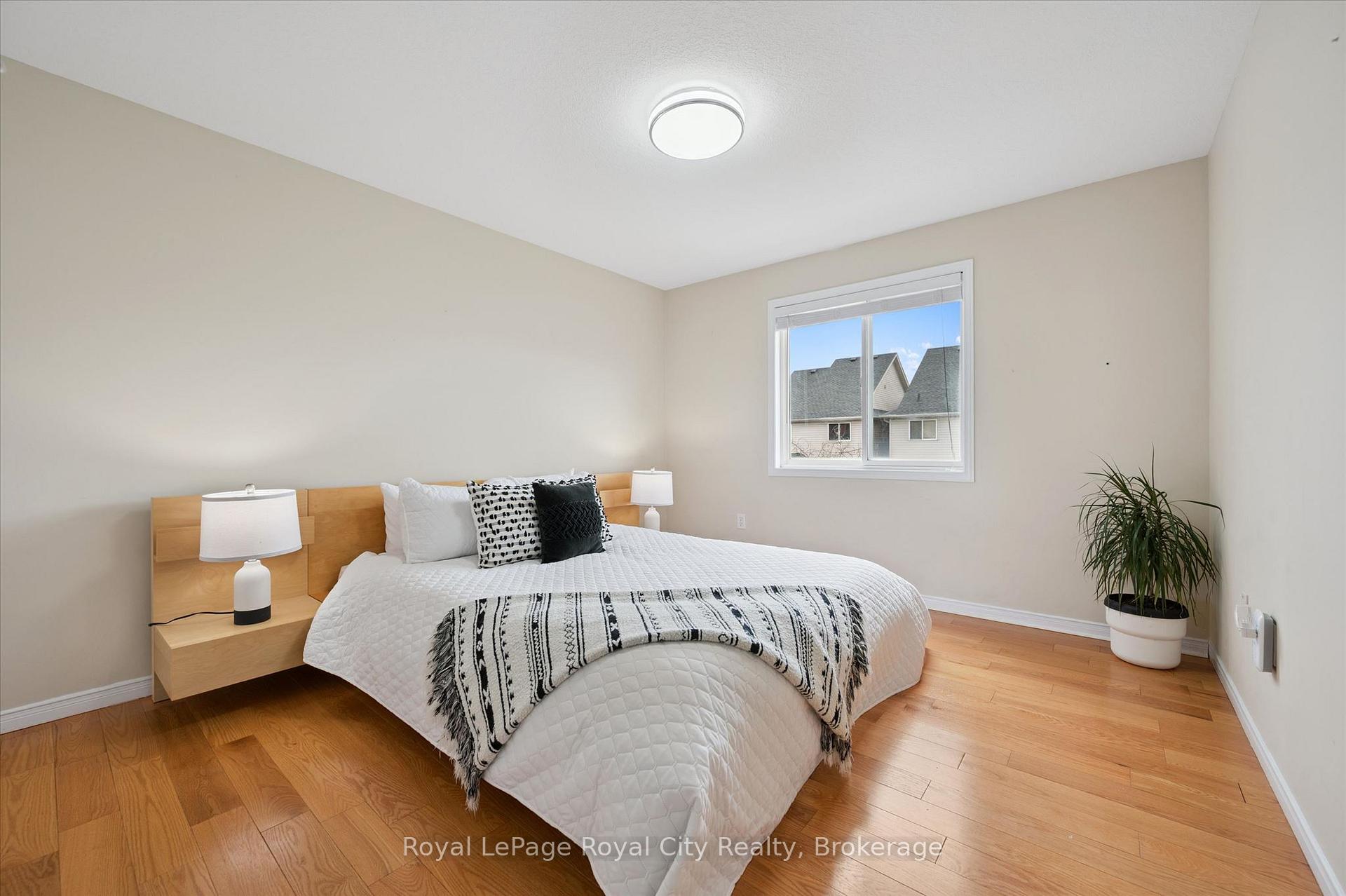 45 Darling Crescent