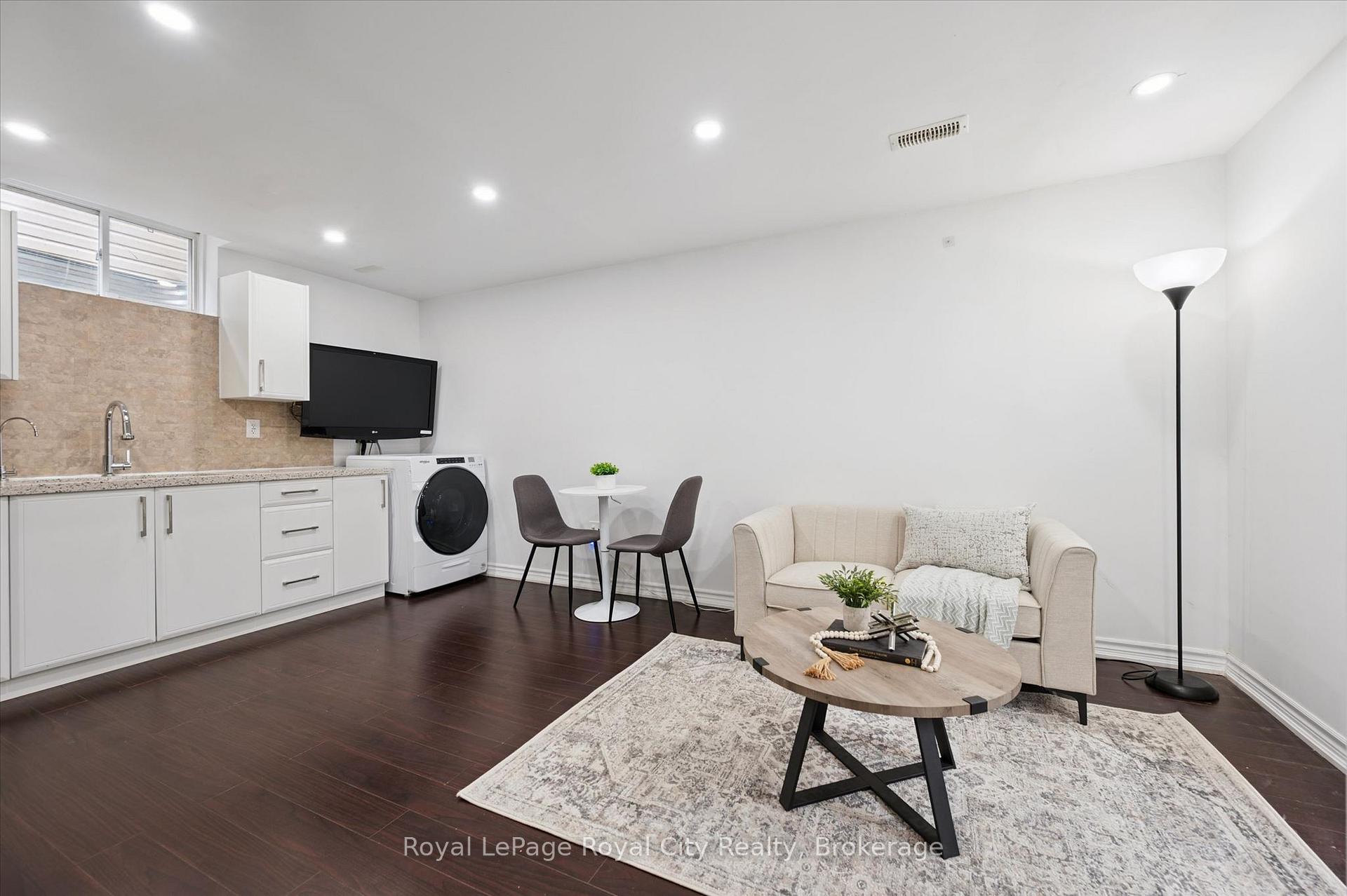 45 Darling Crescent