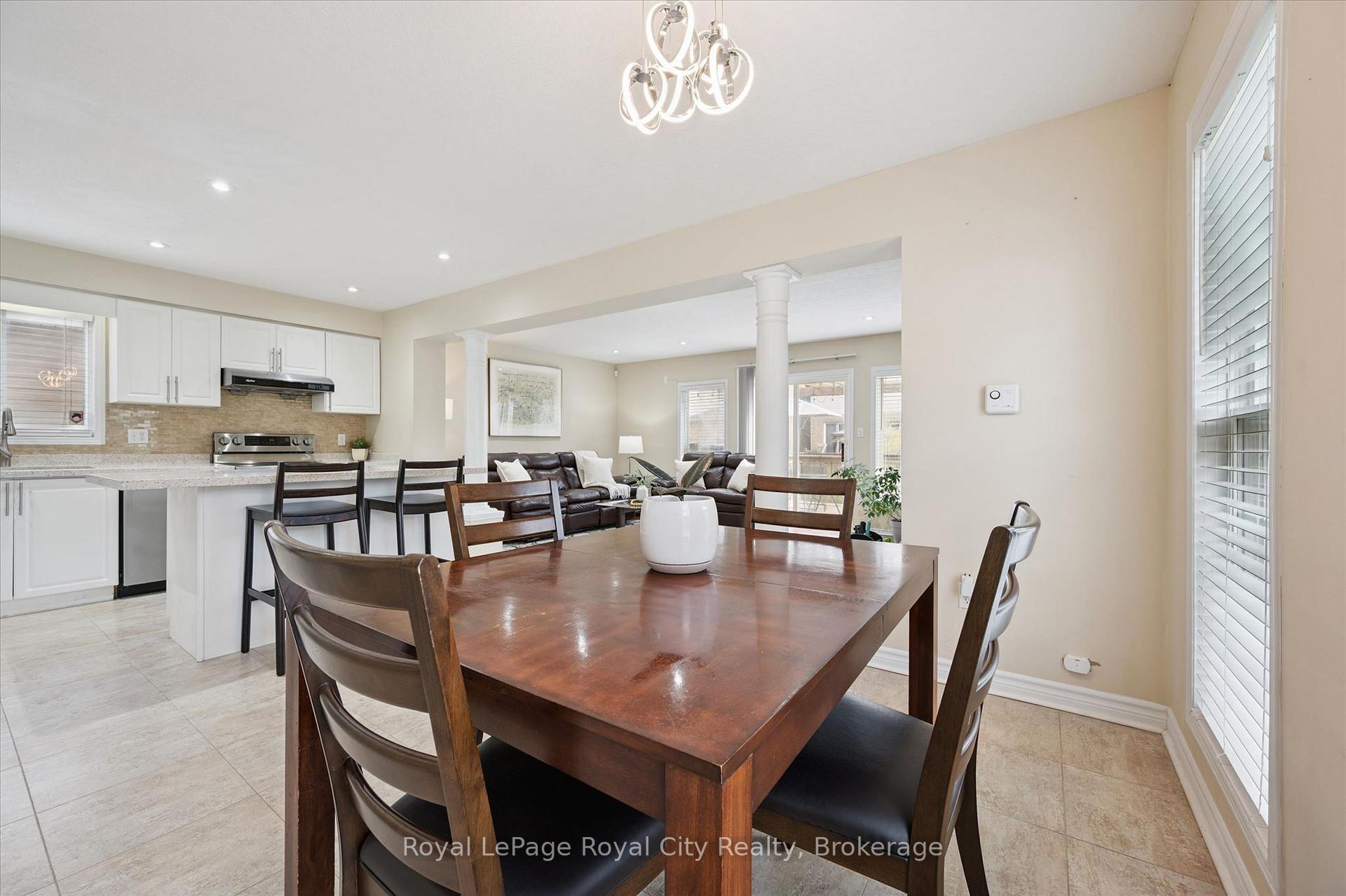 45 Darling Crescent