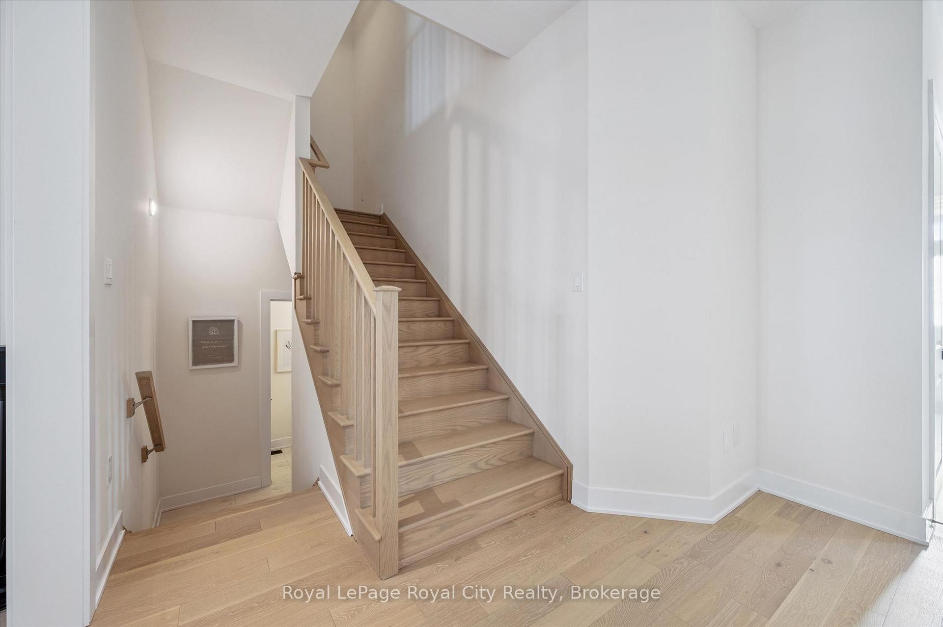 32 Hutchison Road