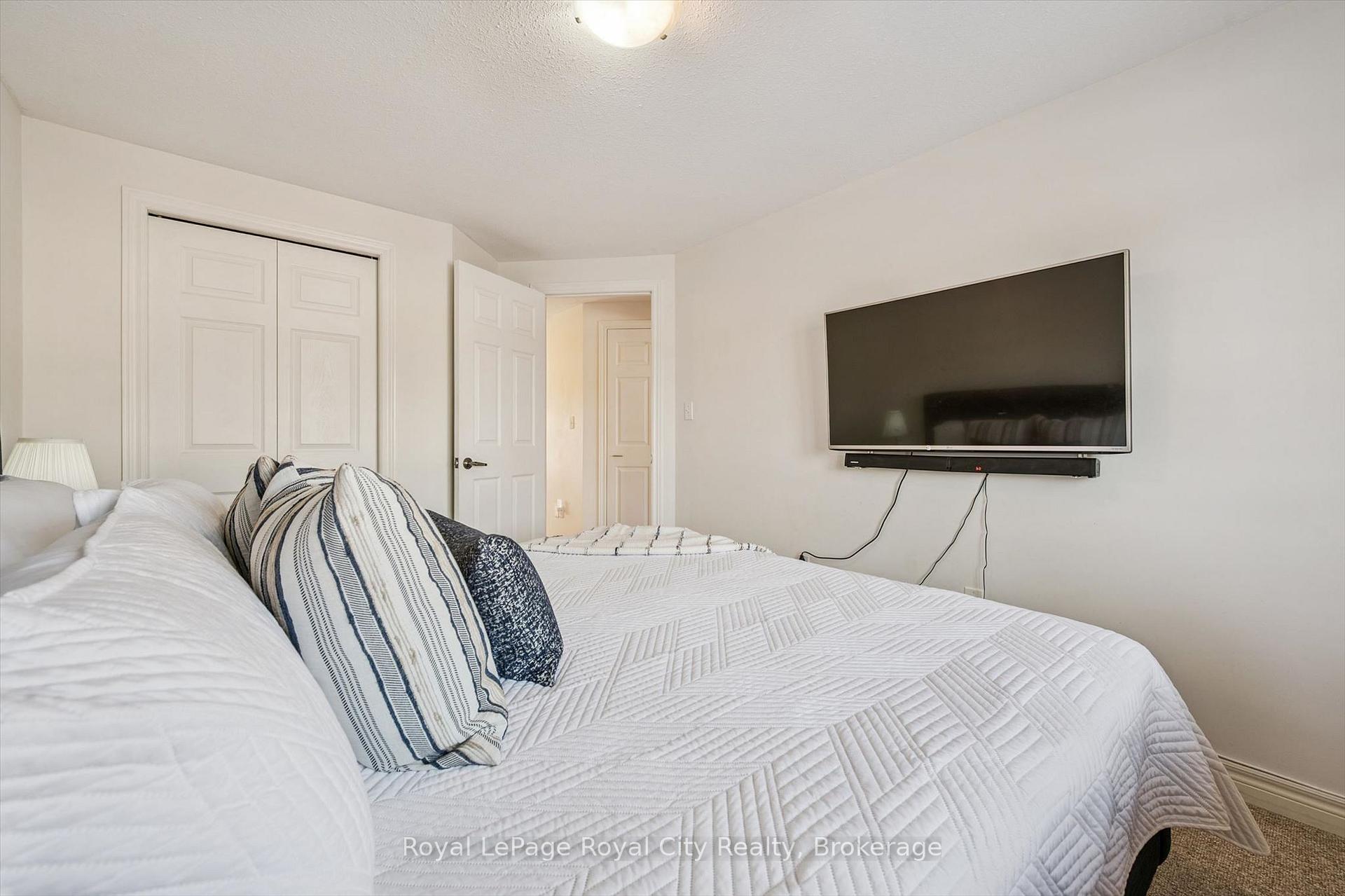 361 Arkell Road 6