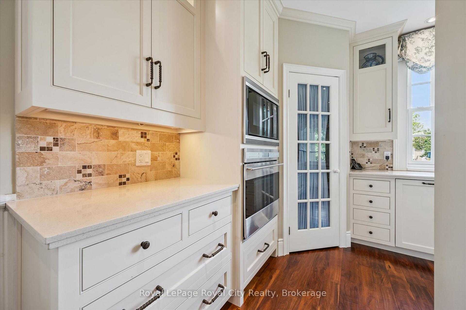 551 Campbellville Road