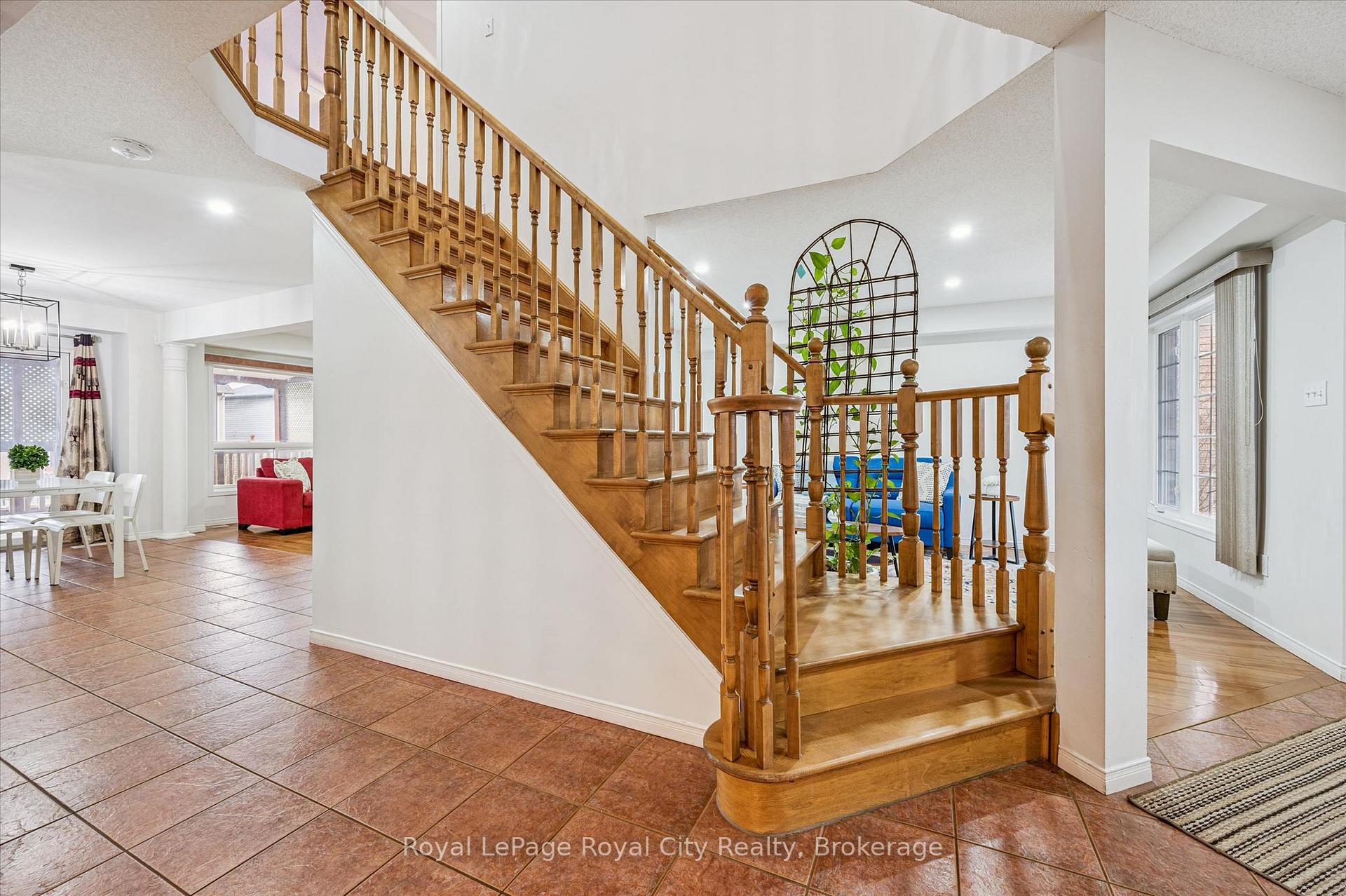 64 Milson Crescent