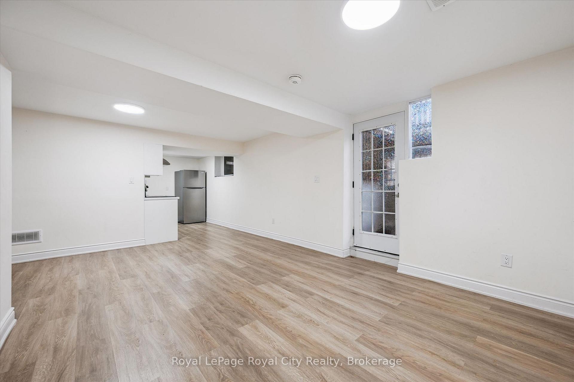 64 Milson Crescent