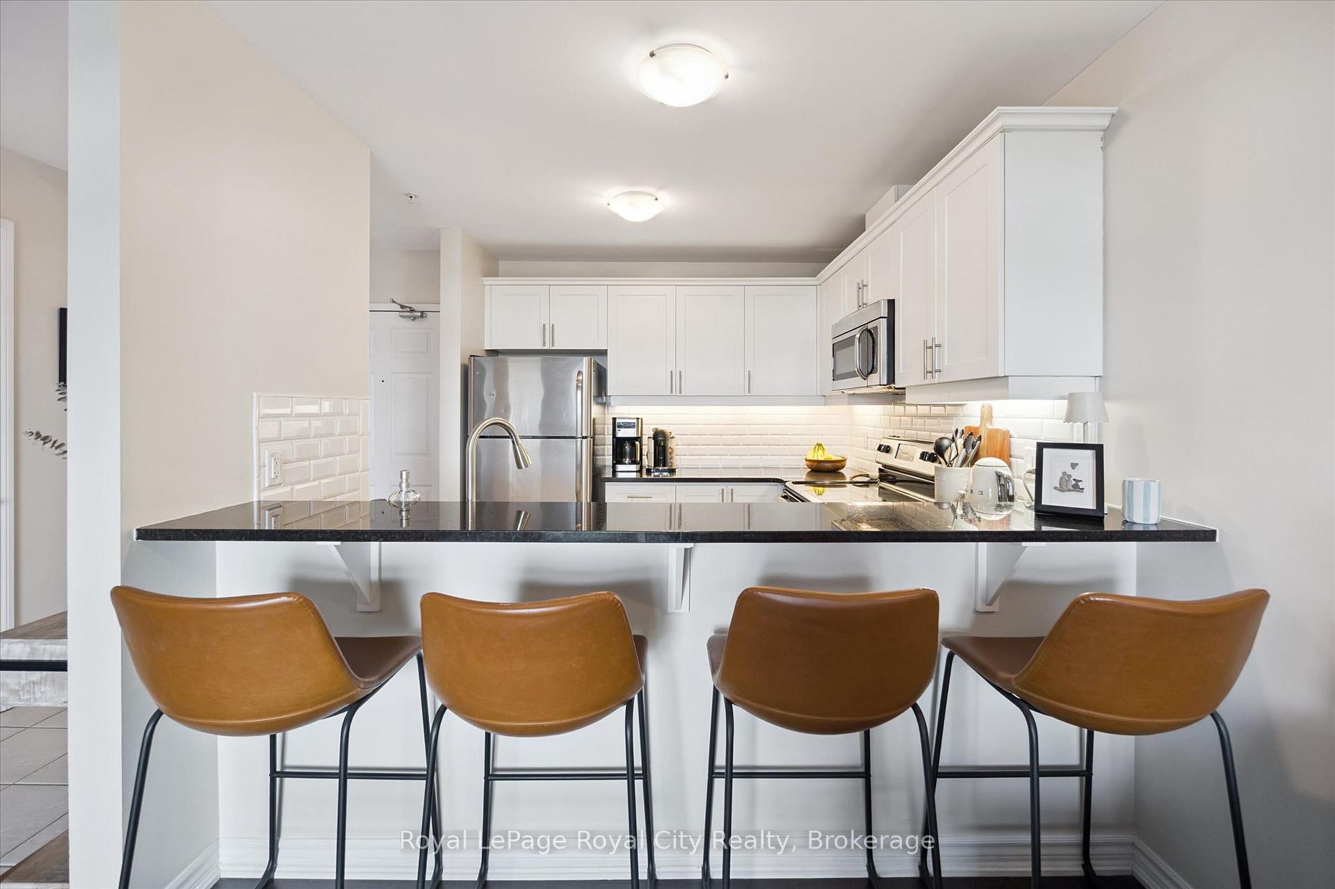 2 Colonial Drive 403