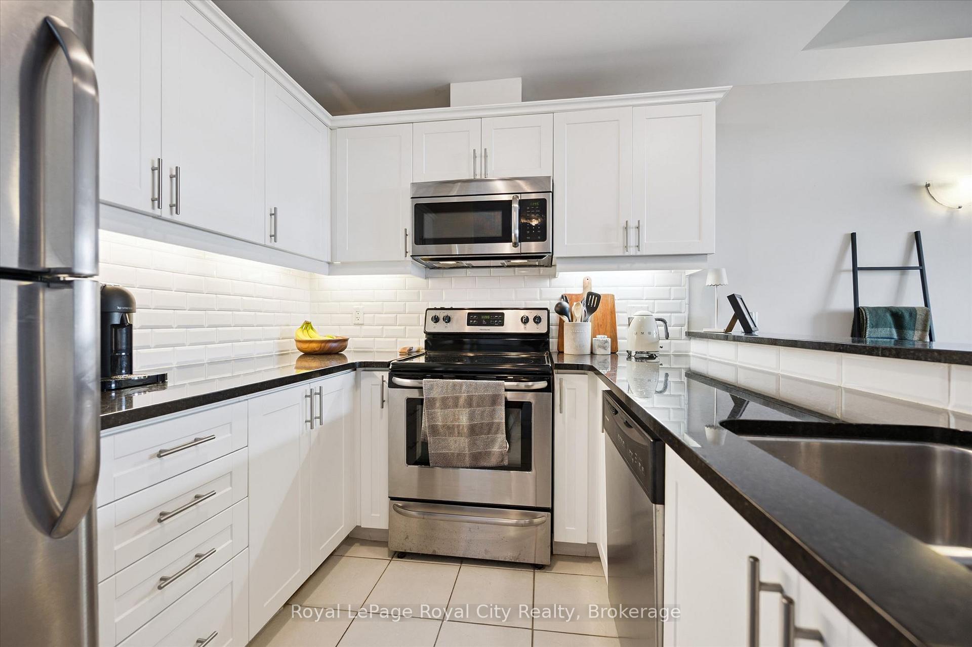 2 Colonial Drive 403