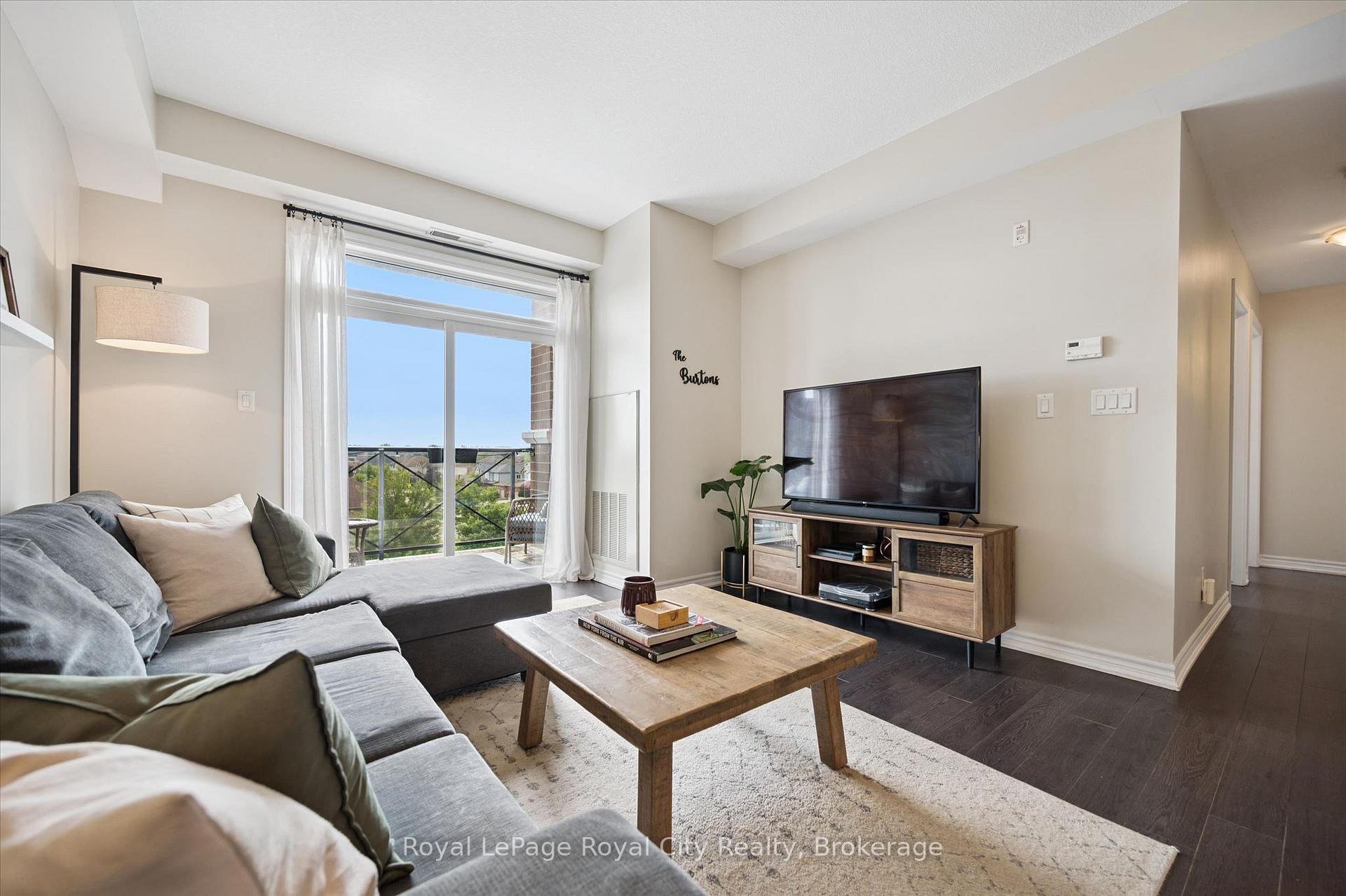 2 Colonial Drive 403